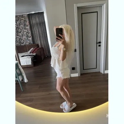 Әжелермен жыныстық қатынас туралы бейнелер